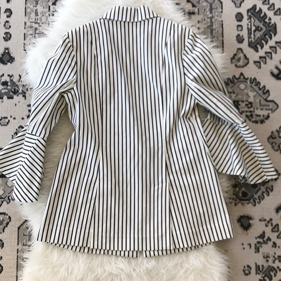 CAbi #5295 Bell Jacket Spring 18’ striped blazer 4 - Picture 8 of 8